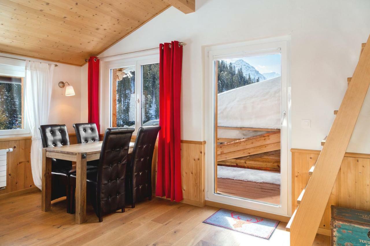 Apartment Turmzimmer Langwies Exteriör bild